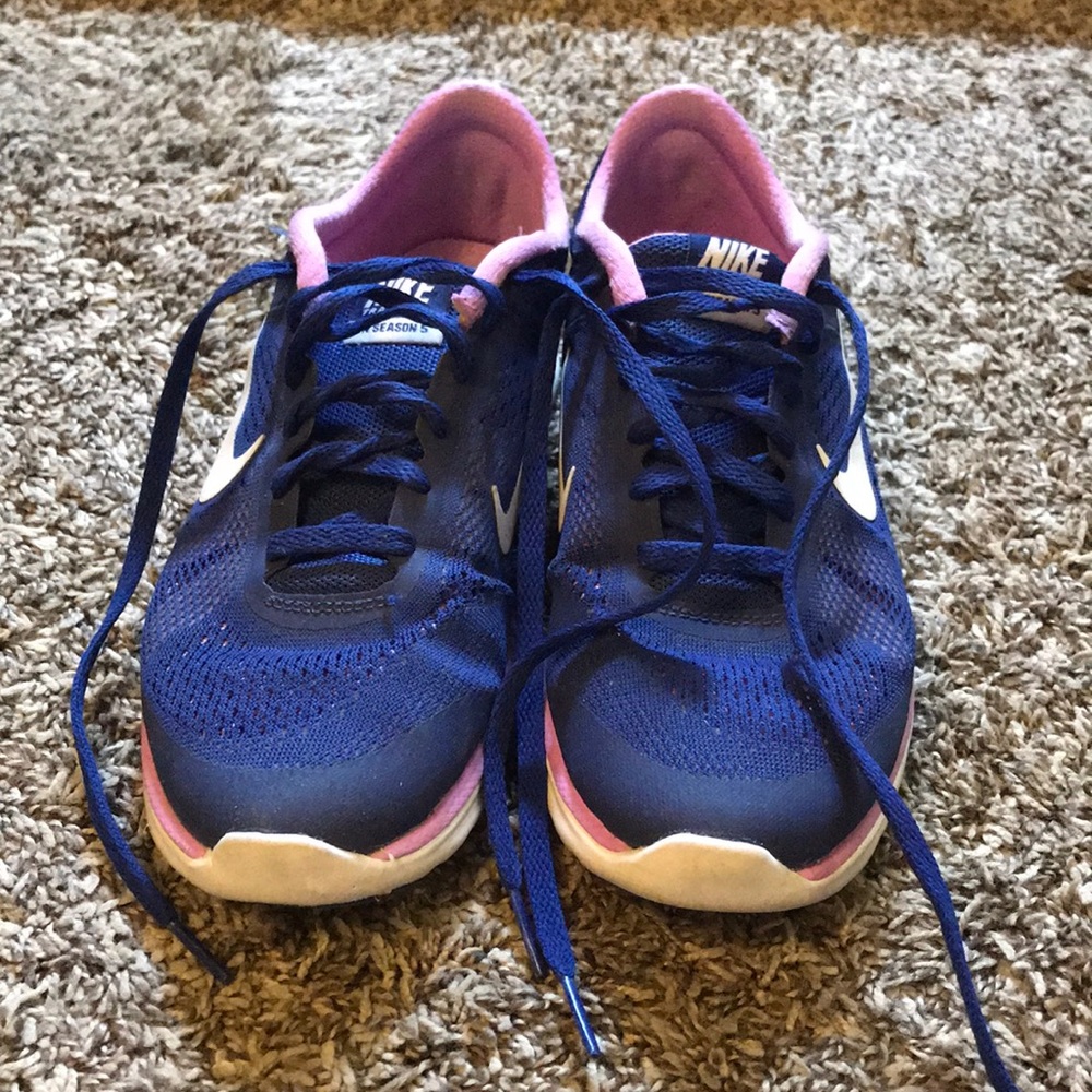 Nike training sneakers